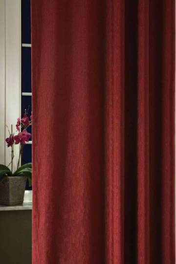 Cecilia dark red curtain